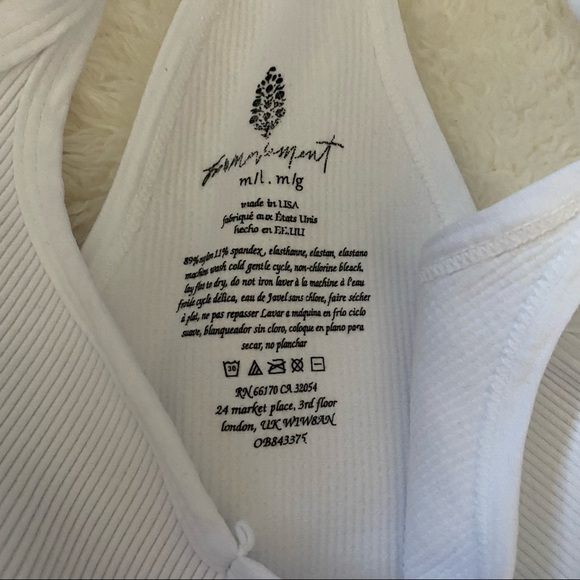 Free People leggings tank bundle - Picture 6 of 6